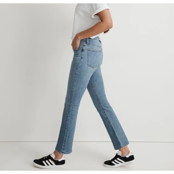 Madewell Kick Out Crop Jeans - Picture 3 of 10
